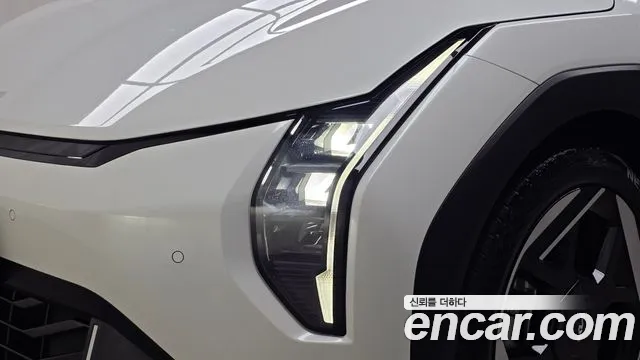 Kia EV4 — Фото автомобиля 22