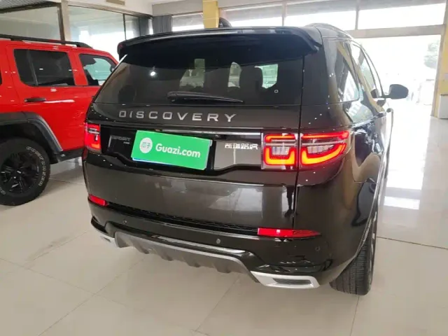 Land Rover Discovery Sport — Фото автомобиля 5
