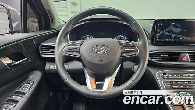 Hyundai Santafe — Фото автомобиля 12