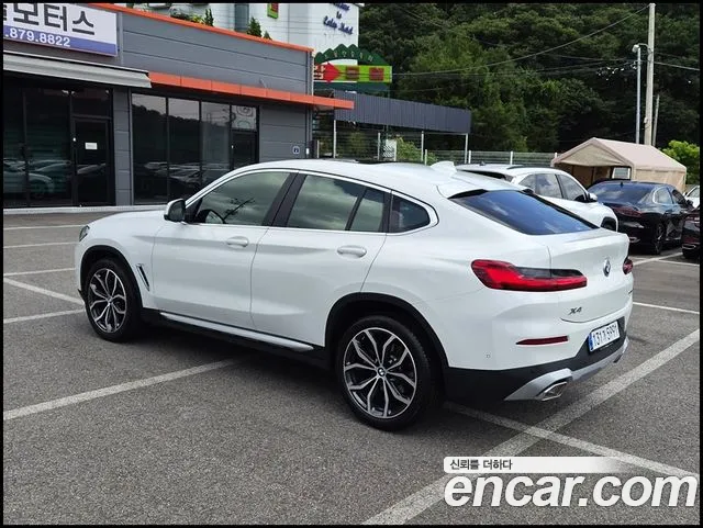 BMW X4 — Фото автомобиля 18