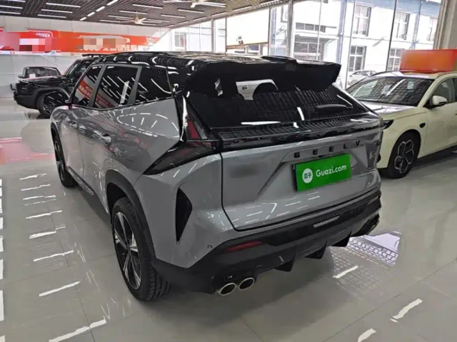 Geely Boyue — Фото автомобиля 4