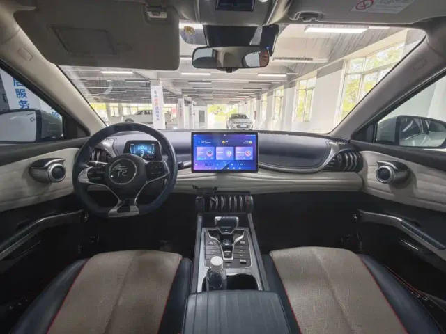 BYD Yuan PLUS — Фото автомобиля 11
