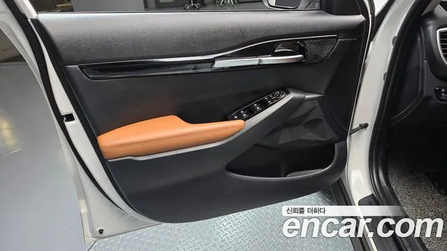 Kia Seltos New — Фото автомобиля 13