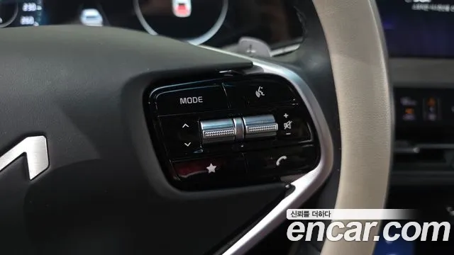 Kia K8 K8 Hybrid — Фото автомобиля 29