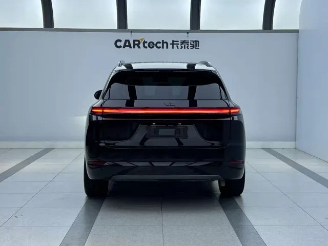 Li Auto L7 — Фото автомобиля 6