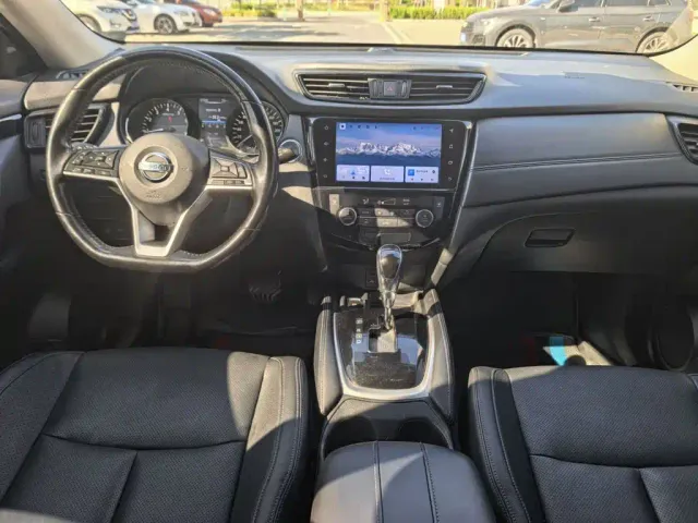 Nissan X-Trail — Фото автомобиля 12