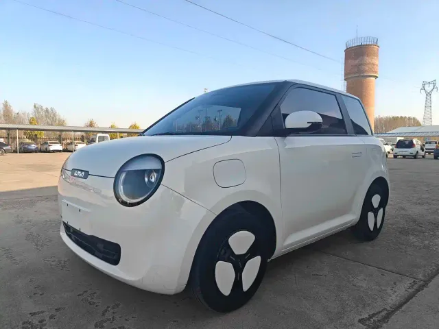 Фотография автомобиля — Changan Lumin