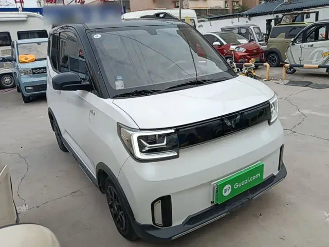 Wuling Hongguang Mini EV — Фото автомобиля 3