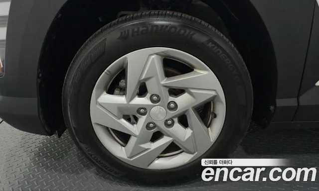 Hyundai Kona — Фото автомобиля 5