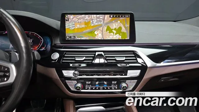 BMW Gran Turismo — Фото автомобиля 12
