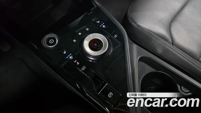 Kia Niro New — Фото автомобиля 12