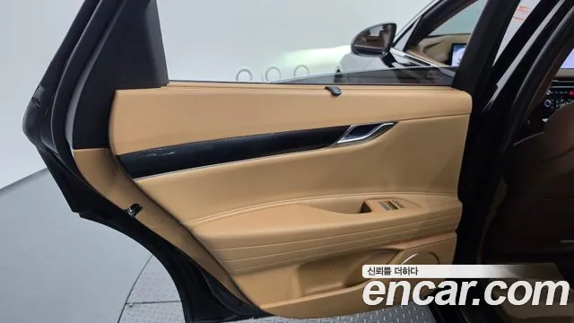 Genesis G80 Бензин 2.5 турбо 2WD — Фото автомобиля 21
