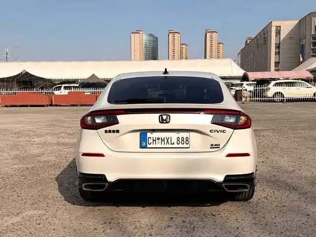 Honda Civic — Фото автомобиля 4