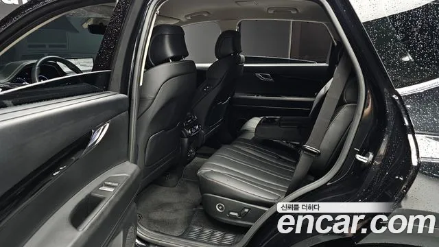 Genesis GV80 2.5T Бензин AWD — Фото автомобиля 12