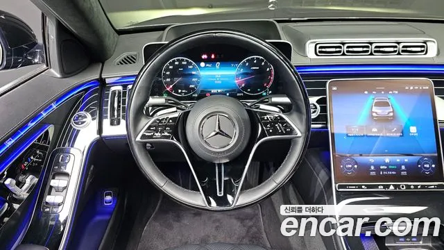 Mercedes-Benz S-Class — Фото автомобиля 12