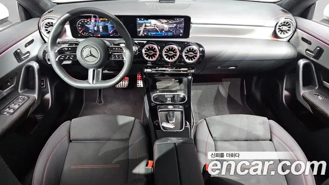 Mercedes-Benz CLA-Class — Фото автомобиля 6