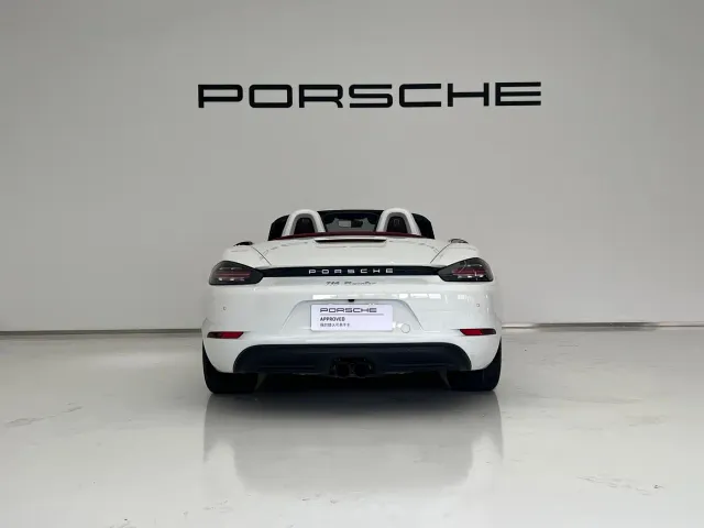 Porsche 718 — Фото автомобиля 5