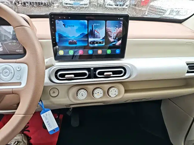Wuling Hongguang Mini EV — Фото автомобиля 12