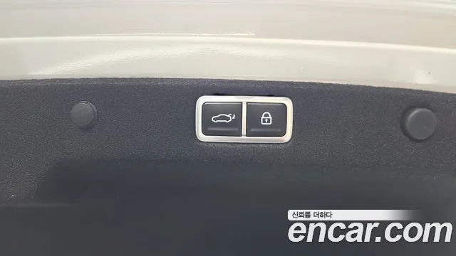 Hyundai Grandeur GN7 — Фото автомобиля 27