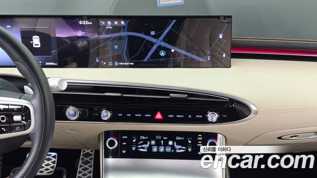 Genesis GV70 — Фото автомобиля 19