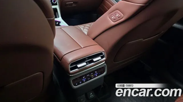 Genesis GV80 — Фото автомобиля 30