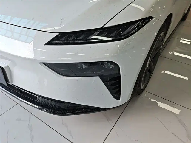 Dongfeng eπ 007 — Фото автомобиля 23