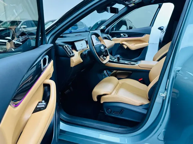 Geely Boyue L — Фото автомобиля 4
