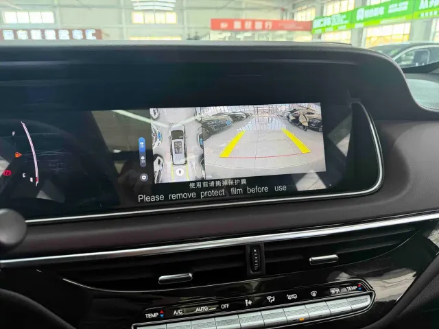 GAC Trumpchi M6 — Фото автомобиля 12