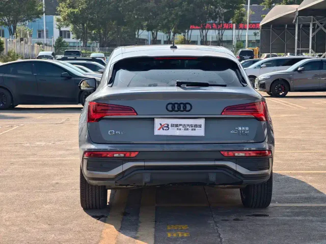 Audi Q5L — Фото автомобиля 6
