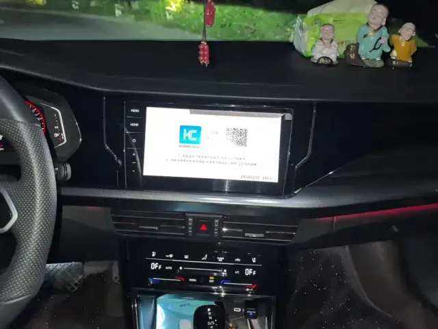 Volkswagen Passat — Фото автомобиля 13