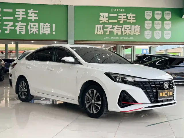 Changan Eado — Фото автомобиля 3
