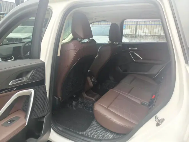 BMW X1 — Фото автомобиля 8