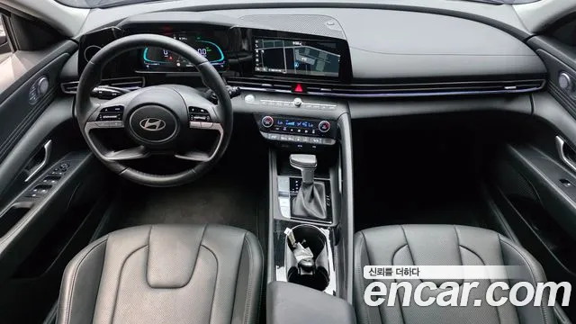 Hyundai Avante CN7 — Фото автомобиля 10