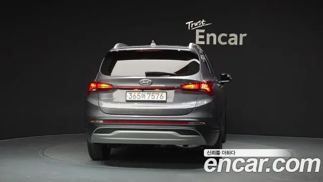 Hyundai Santafe Новый Santa Fe Дизель 2.2 2WD — Фото автомобиля 4