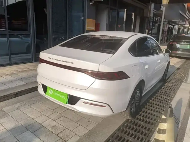 BYD Qin PLUS — Фото автомобиля 6