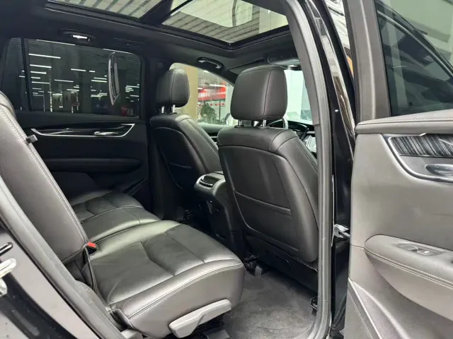Cadillac XT6 — Фото автомобиля 19