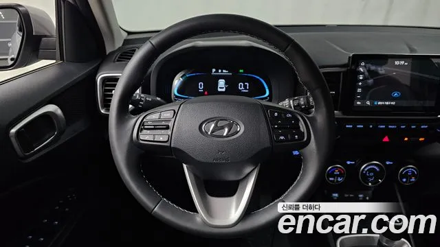 Hyundai Venue — Фото автомобиля 13