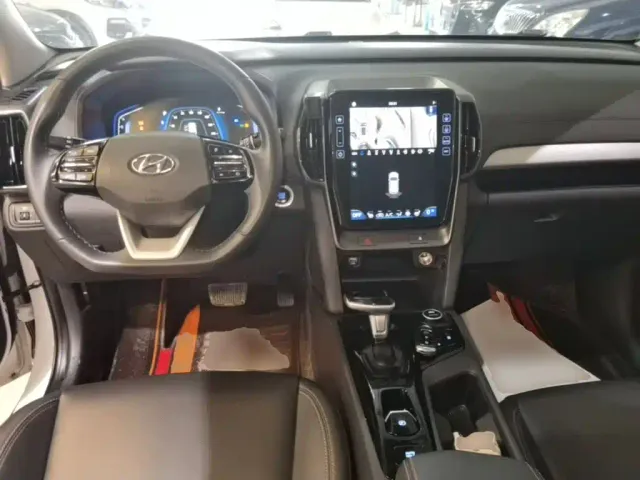 Hyundai ix35 — Фото автомобиля 9