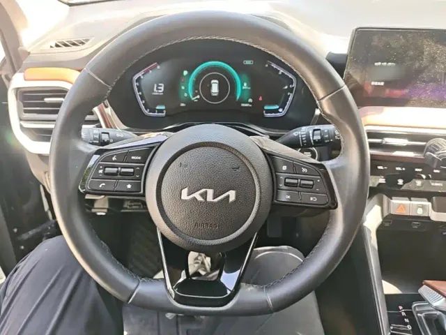Kia Sportage — Фото автомобиля 10