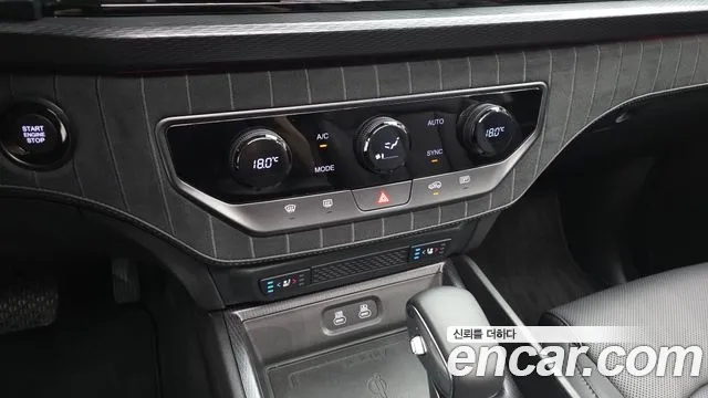 KG_Mobility_Ssangyong Musso Musso (Q300) Дизель 2.2 4WD — Фото автомобиля 29