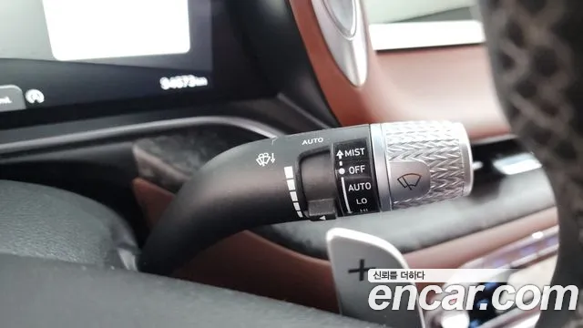 Genesis G90 Бензин 3.5 турбо AWD — Фото автомобиля 24
