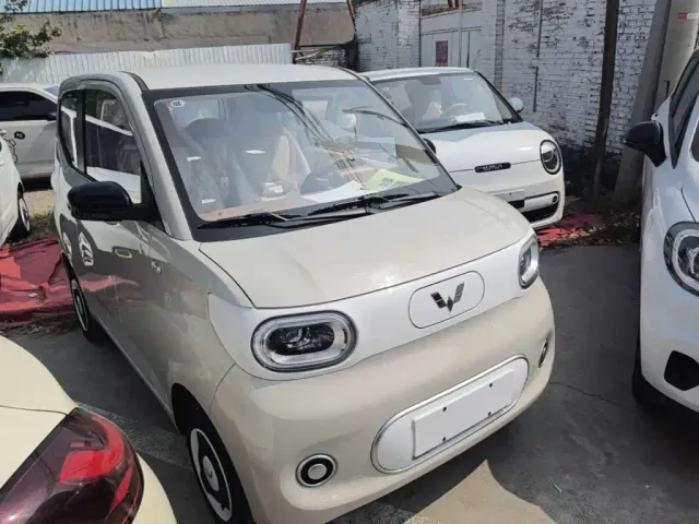 Wuling Hongguang Mini EV — Фото автомобиля 3