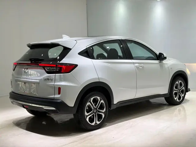 Honda XR-V — Фото автомобиля 4