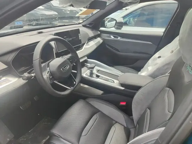 Geely Xingrui — Фото автомобиля 4