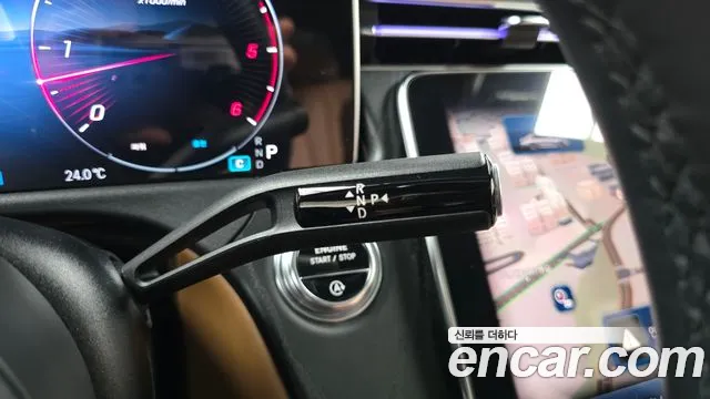 Mercedes-Benz E-Class — Фото автомобиля 9