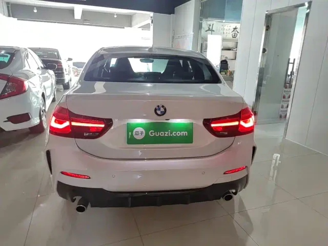 BMW 1 Series — Фото автомобиля 5