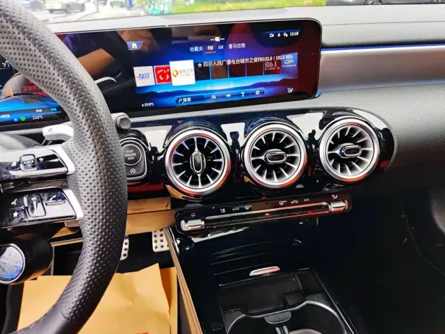 Mercedes-Benz A-Class AMG — Фото автомобиля 9