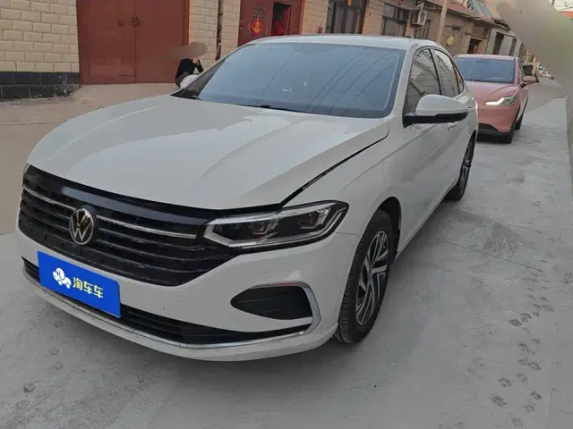 Фотография автомобиля — Volkswagen Lavida