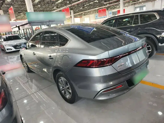 BYD Qin PLUS — Фото автомобиля 7