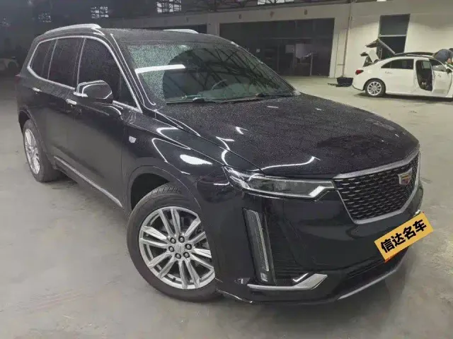 Cadillac XT6 — Фото автомобиля 2